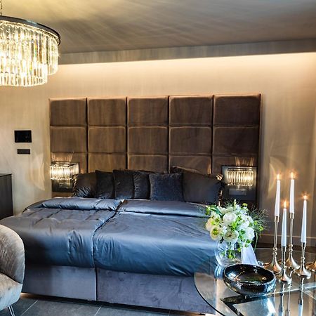 Royal Apartmany Dobris Eksteriør billede
